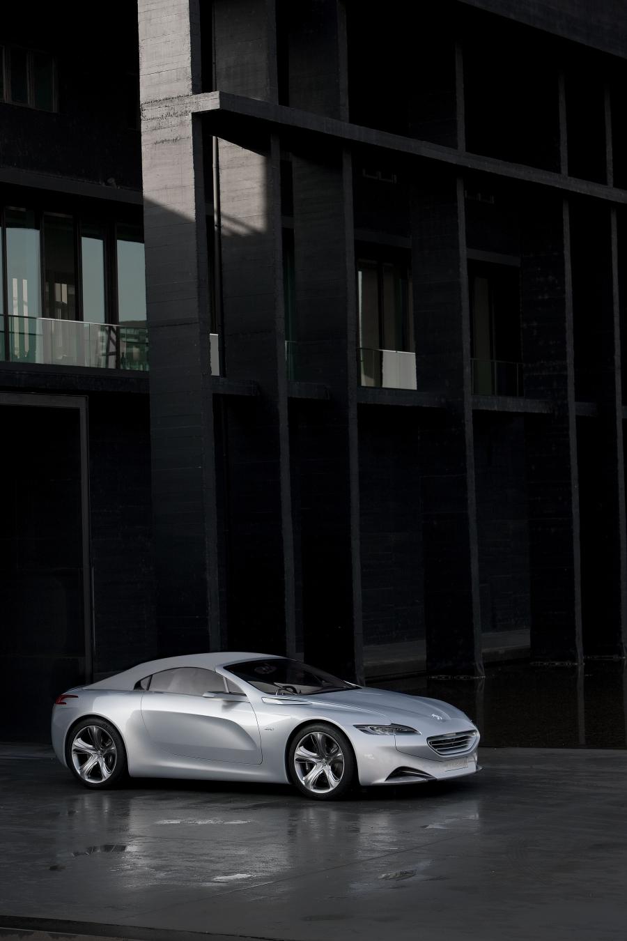  Peugeot SR1 Concept 2010 года  (фото 46 из 57)